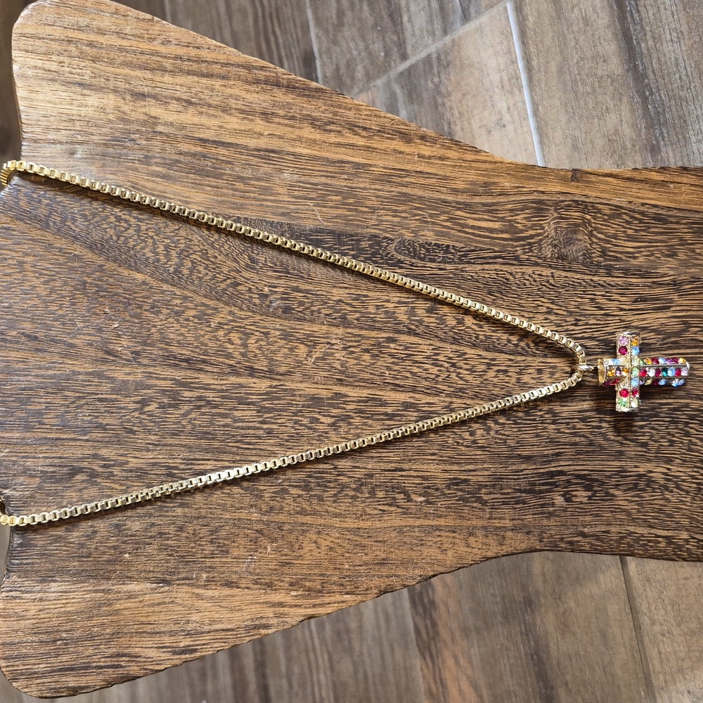 Colorful Rhinestone Gold Tone Cross Pendant Thick Gold Chain Necklace/Brooch - Picture 6 of 14